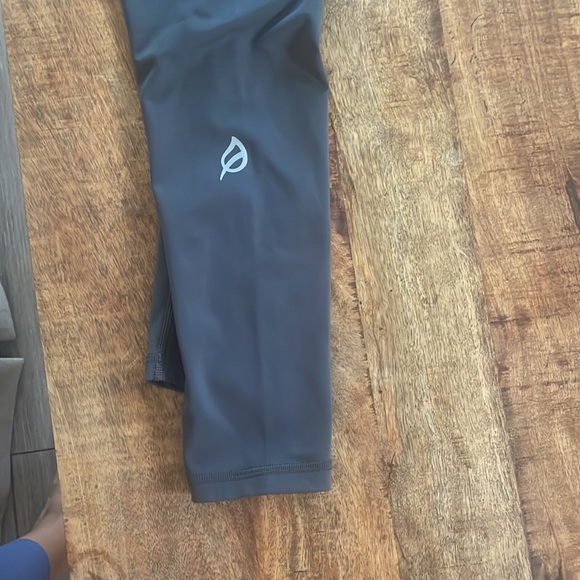 XS PTULA LEGGINGS - Picture 3 of 4